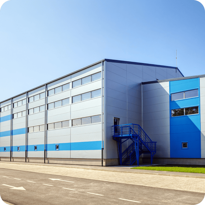 工場の外観写真